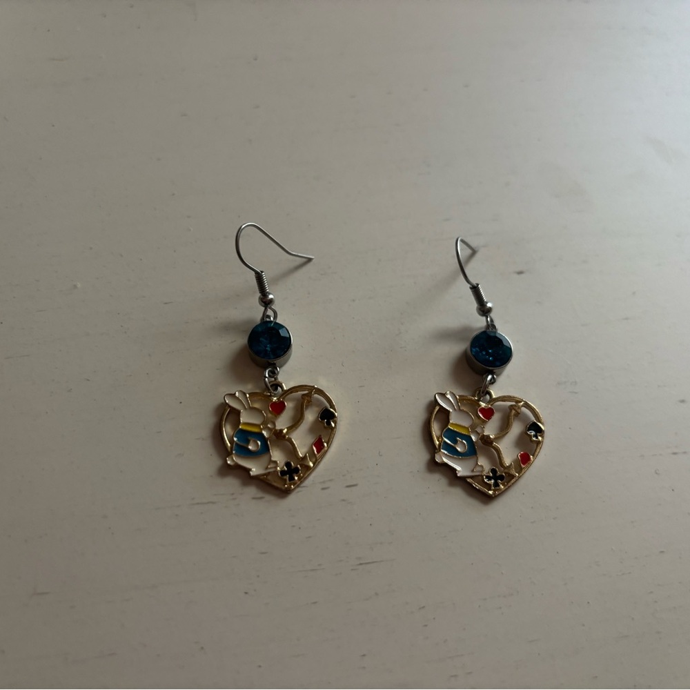 Alice in wonderland Gold and Blue heart Earrings